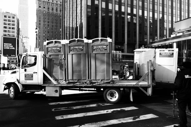 Best Porta potty rental near me  in Signal Hill, CA